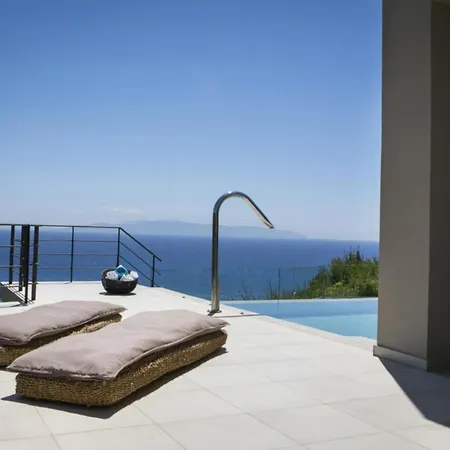 빌라 Kleismata Sleeps 10 Pool Air Con Wifi Klísmata